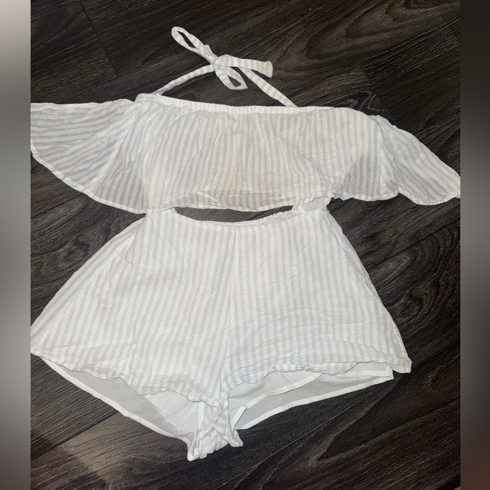 TOBI White & Blue Stripe Two-Piece Strapless Romper Short & Top Coordinating Set